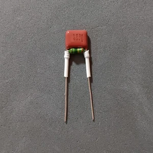 Treble Bleed, TBK SPEC "TV Verde" 1nF Poly Film cap, 180K TBK Verde MetFilm res - Bild 1 von 2