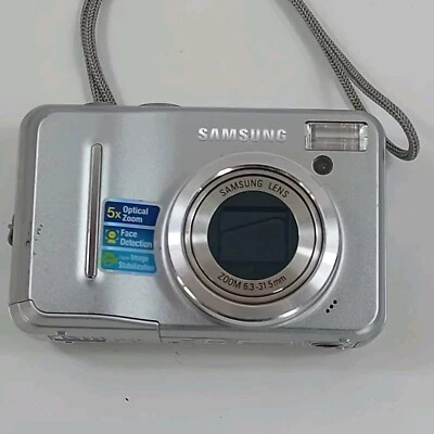 Samsung S1065 10.2MP Digital Camera - Silver - Not Working, For Parts - Image 1 of 4