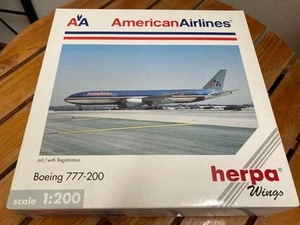 American Airlines Herpa 1/200 Boeing 777 - Picture 1 of 7
