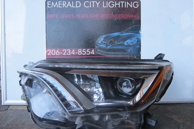 Toyota RAV4 2016-2017-2018 conductor/faro LED lado izquierdo OEM Foto 1 de 4