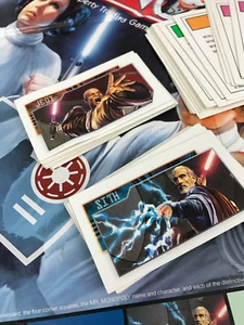 Monopoly Star Wars Saga Edition 2005 Tarjetas Jedi Sith 28 acciones títulos de repuesto - Imagen 1 de 5