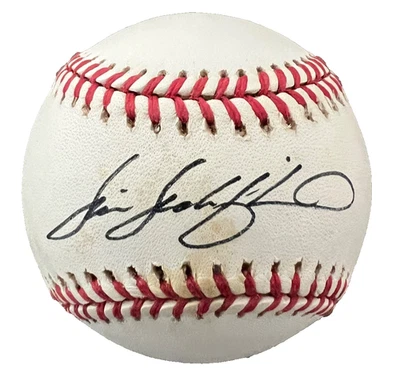 БЕЙСБОЛЬНЫЙ МЯЧ С АВТОГРАФОМ ТИМА ВЕЙКФИЛДА -RED SOX/KNUCKLEBALL ЛЕГЕНДА С СЕРТИФИКАТОМ ПОДЛИННОСТИ JSA - Изображение 1 из 4