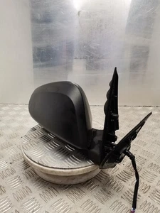 Toyota Hilux Electric Door Wing Mirror Black RH Right 2015-2024 MK8 E4044557 - Picture 1 of 8