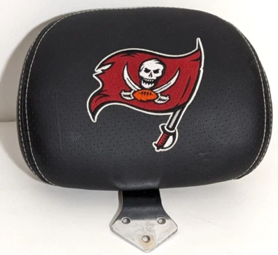 Cojín cojín respaldo conductor motociclista Tampa Bay Buccaneers marca desconocida Foto 1 de 4