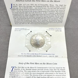 1989 Republic of the Marshall Island/First Men on the Moon $5 Commemorative Coin - Picture 1 of 6