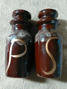 Vintage Ceramic Brown Salt & Pepper Shakers, Largely Marked With "S" & "P" - Picture 1 of 4