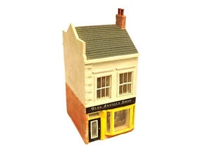 Hornby Resin Olde Antique Shop (OO Gauge) Unboxed - Foto 1 di 2
