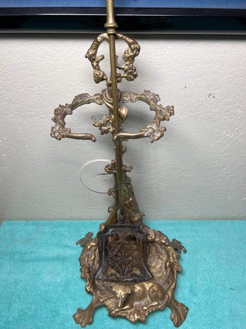 20TH C ANTIQUE ART NOUVEAU BRASS FIREPLACE TOOL HOLDER / UMBRELLA HUNTING DOG Cover