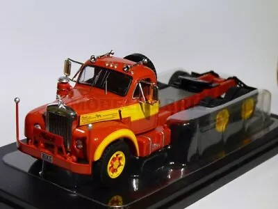 IXO-MODELS TR131.22 IXO-MODELS - MACK - B61 TRACTOR TRUCK 3-ASSI 1953 - TR131.22 - Immagine 1 di 4