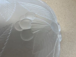 Mikasa Crystal Glass Buffet Platter Vintage 12" Round Frosted Bountiful Cherries - Picture 1 of 6