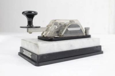 HI-MOUND HK-808 TELEGRAPH KEY  Morse code vertical radio equipment Parts C484 - Image 1 of 4