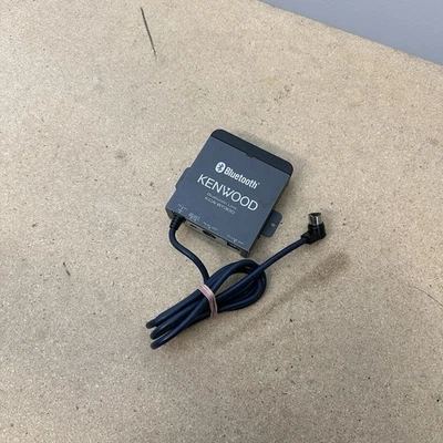 Adaptador Bluetooth Kenwood Car Audio KCA-BT300 Foto 1 de 4