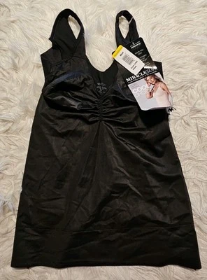 Camiseta sin mangas Miracle Suit lisa negra talla mediana nueva con etiquetas  Foto 1 de 4