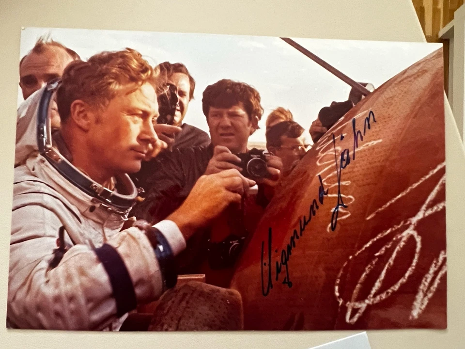 Sigmund Jähn - Original signiert - Kosmonaut DDR - Bild 1 von 1