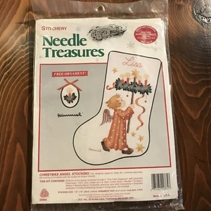 Kit de medias y adornos Needle Treasures Hummel - Imagen 1 de 7