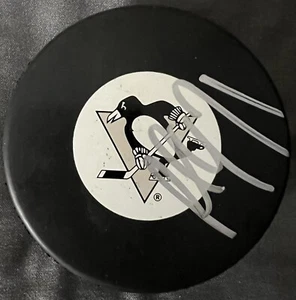 Paul Coffey Autogramm Pittsburgh Penguins Beckett zertifiziert BAS signed Puck - Bild 1 von 2