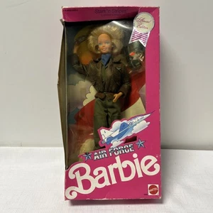 Air Force Barbie #3360 VINTAGE Stars 'n Stripes Mattel 1990 Limited Edition - Picture 1 of 9