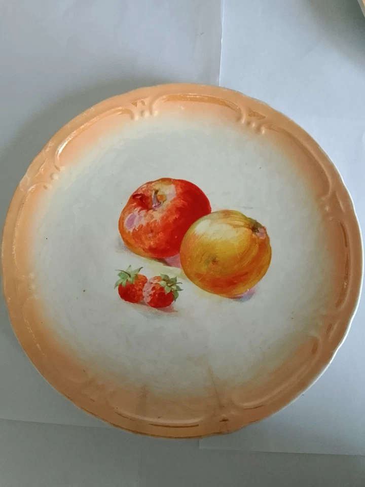 ANTICO PIATTO SOCIETA' CERAMICA ITALIANA LAVENO VERBANUM STONE DECORATO FRUTTA - Immagine 1 di 2