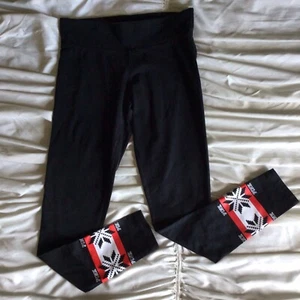 Victoria Secret PINK Yoga Pants Leggings Black w/Snowflake Accent Size Small 4/6 - Picture 1 of 4