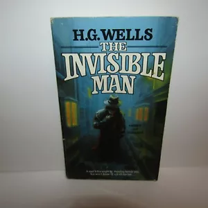 The Invisible Man by H.G. Wells Vintage Paperback - Picture 1 of 4