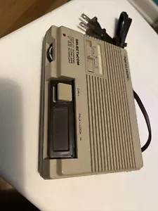 Realistic Radio Shack Plug 'n Talk FM Wireless Intercom - Picture 1 of 12
