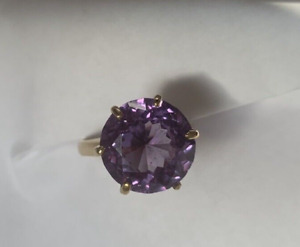 12K Yellow Gold Color Changing Sapphire  Solitaire Ring  Size 8