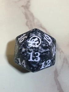 Innistrad Midnight Hunt (schwarz) MTG D20 Spindown Lifecounter Set Würfel - Bild 1 von 1