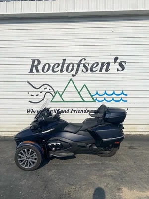 Can-Am Spyder RT 2022 Sea-to-Sky  Foto 1 de 4
