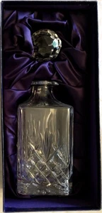 Vintage Edinburgh Kristall Karaffe. 18 cm hoch, 9 cm breit. Mit Originalkarton - Bild 1 von 21