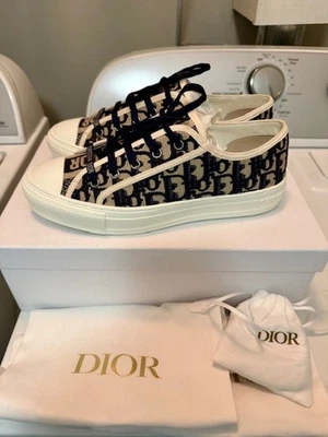 AUTHENTIC Walk'N'Dior Deep Blue Oblique Embroidered Sneaker Size 9 US / 39 EU - Image 1 of 4