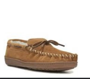 Mocasín Minnetonka para hombre forrado en pila zapatilla de suela dura en marrón, talla 9M A82-12 - Imagen 1 de 1