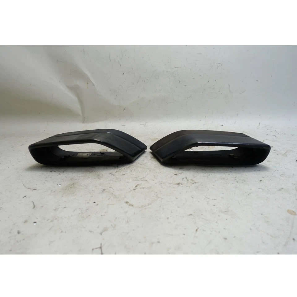 宝马 G30 5 系列黑色排气头左右工厂 2017 - 2023 — 第 1/4 张图片