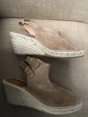 Kanna Leather Suede Peep Toe Wedge Buckle Closure Women's Size 8 Tan/Brown - Image 1 of 4