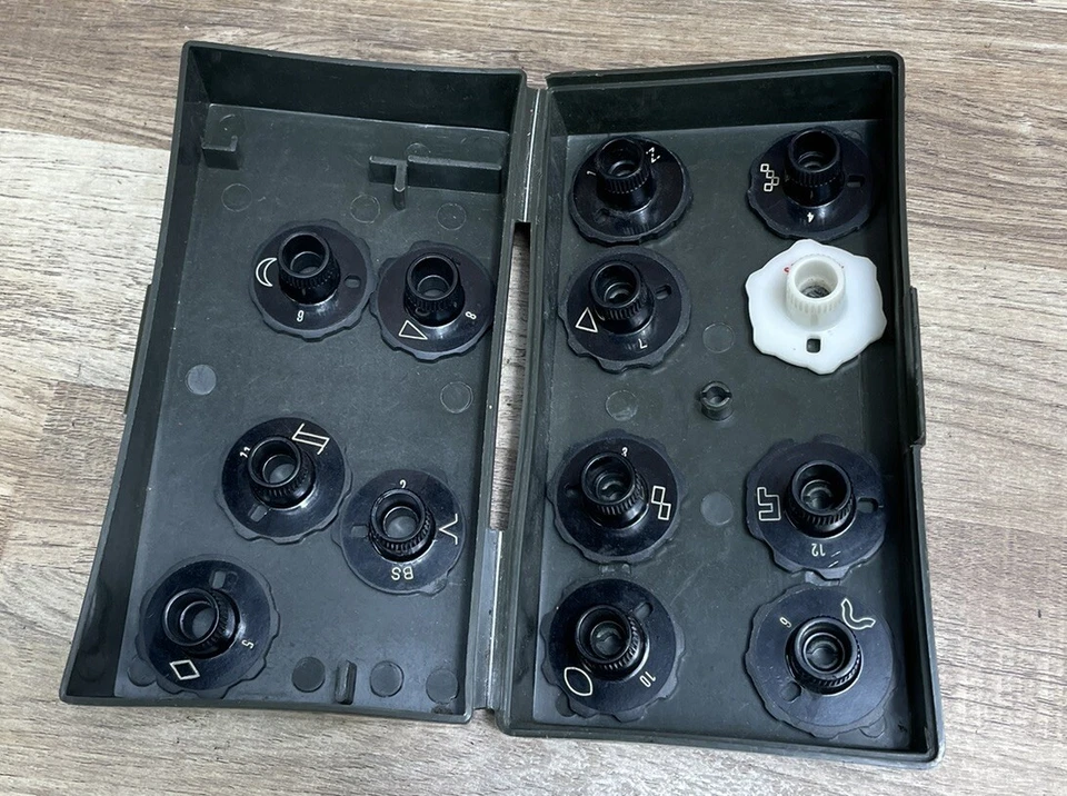 Wards Signature Zig-Zag Sewing Machine Bobbins Attachments in Original Box - Image 1 of 4