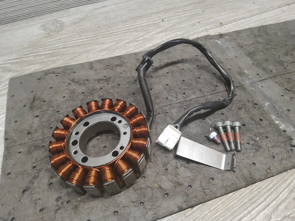 Gerador alternador estator 15-21 2018 Kawasaki vulcan 650S fabricante de equipamento original  - Imagem 1 de 4