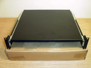 SS2U14 Rack Mountable Sliding Shelf 2U - Bild 1 von 1