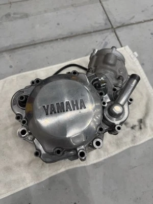 2002 - 2018 年雅马哈 YZ85 完整跑步发动机发动机顶部底部 YZ 85 — 第 1/4 张图片