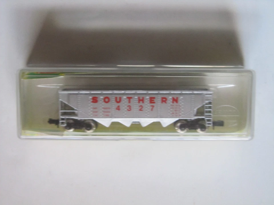 Model Power 3421 Southern Open Hopper Car 4327 N Scale