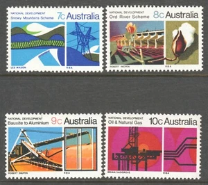 AUSTRALIA 1970 NATIONAL DEVELOPMENT - Picture 1 of 2