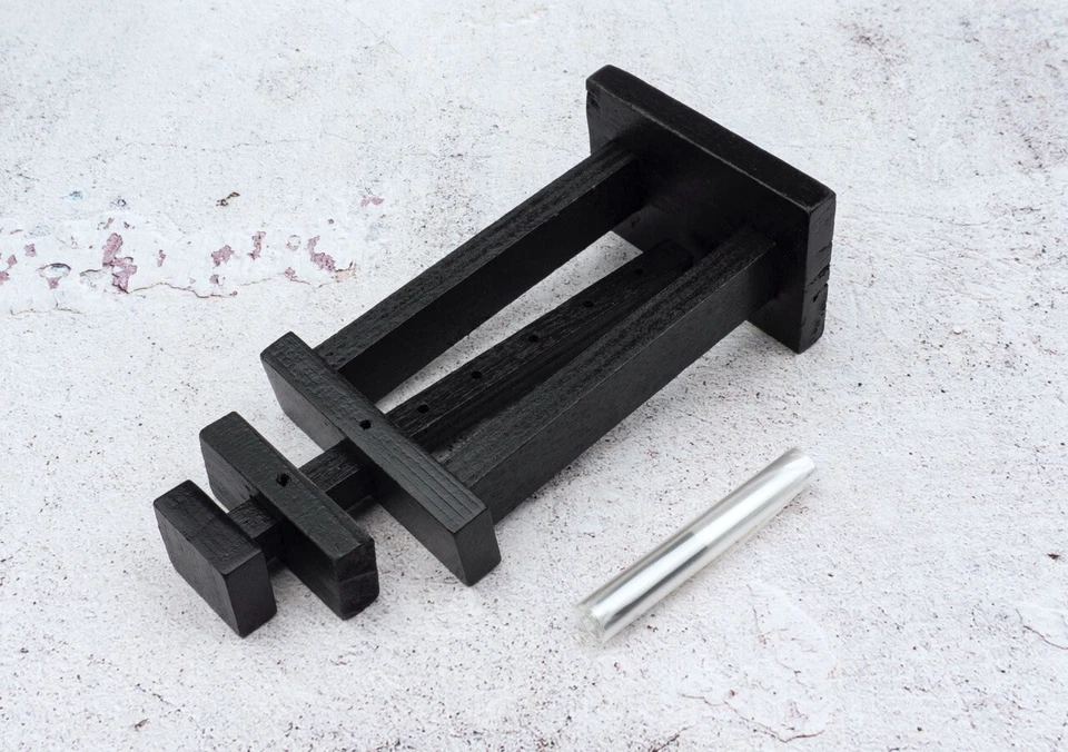 Soporte de armadura para COOMODEL SE073 ALEACIÓN DIECAST - Kulamayama Soujoubou Daitengu 1/6 Foto 1 de 1