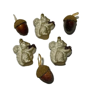 Lot of 6 Woodland Ornaments 3 Gray Squirrels 3 Acorns Christmas Cabin Country - Picture 1 of 10