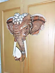 GRANDE BUSTO DI ELEFANTE IN LEGNO MASSELLO INTAGLIATO A MANO DIPINTO A MANO - Foto 1 di 17