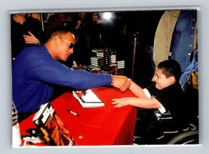 2000 Comic Images WWF Rock Solid #13 A Class Act - Picture 1 of 2