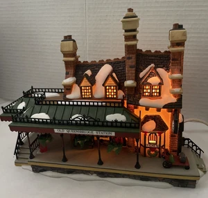 Dept 56 Heritage Village Series Ashwick Lane Hose & Ladder - Picture 1 of 5