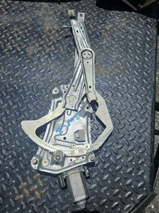1996-2002 BMW E36/7 Z3 ROADSTER DOOR WINDOW REGULATOR MOTOR RIGHT PASSENGER SIDE - Picture 1 of 4