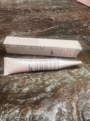 Mary Kay Timewise Repair Volu-Fill Deep Wrinkle Filler - Image 1 of 2