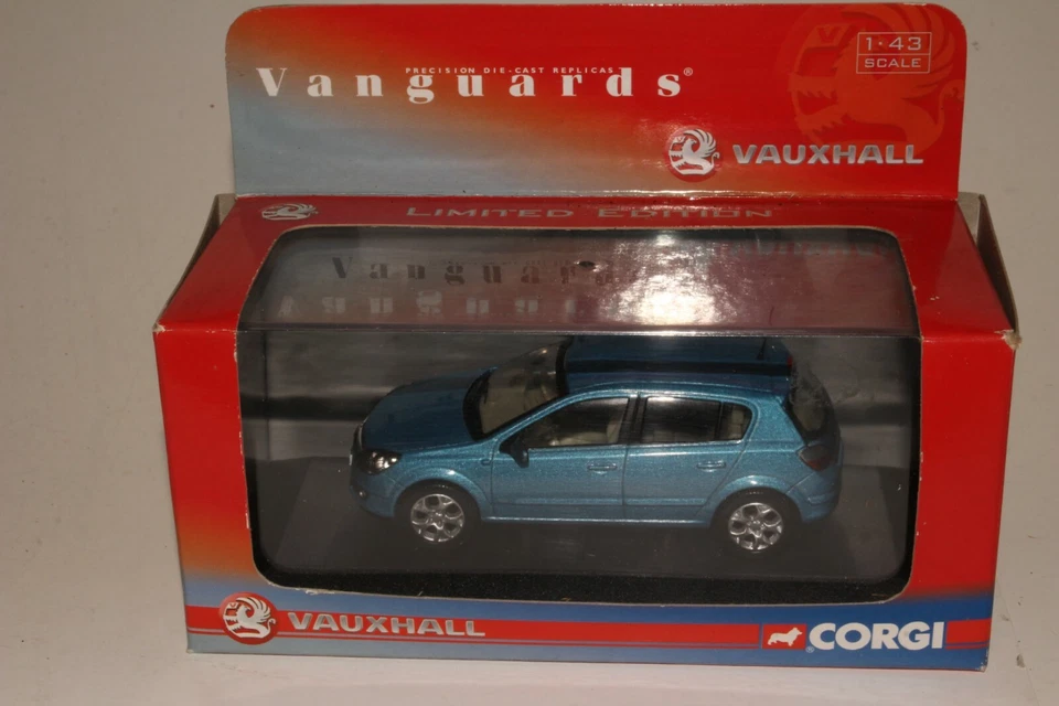 Vanguards/Corgi, Vauxhall Astra SXi Sedan, 1/43 Scale, Boxed - Image 1 of 4