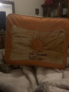 Sunflower Made in Korea Fleece Blanket King/ Queen Heavy New Look - Picture 1 of 6