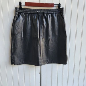 Neu mit Etikett C Est 1946 Sportswear Damenrock schwarz Kunstleder weich Stretch Gr. S - Bild 1 von 11