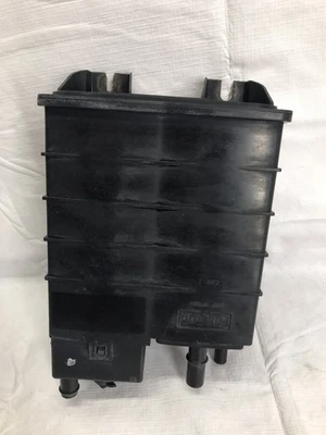 Conjunto de bote de carbón de vapor combustible Ford Fusion 2013-2016 DG93-9E857-B * Foto 1 de 4